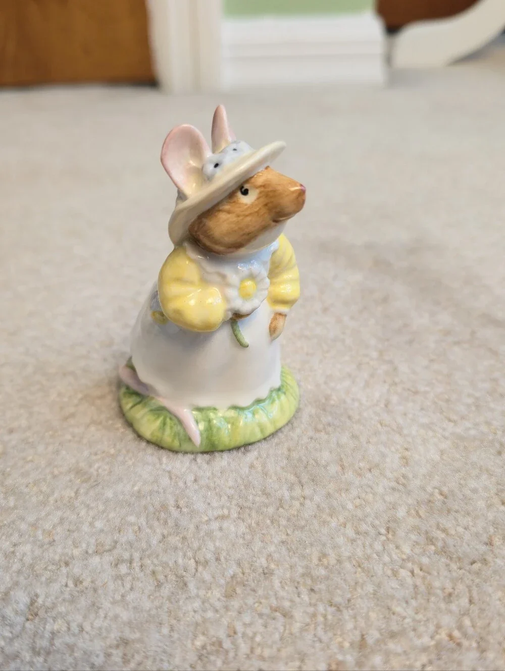 Royal Doulton Brambly Hedge 'Primrose Woodmouse' Porcelain Figurine 1982